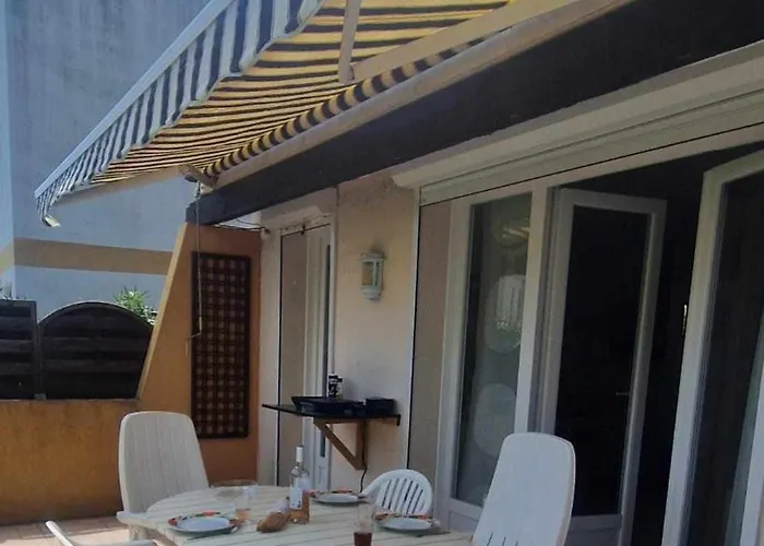 Tennis Village Calme Et Confort * 아그