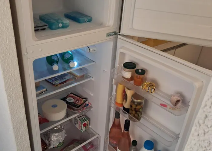 Tennis Village Calme Et Confort * 아그